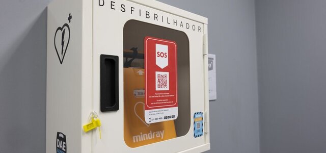 desfibrilhador_multiusos