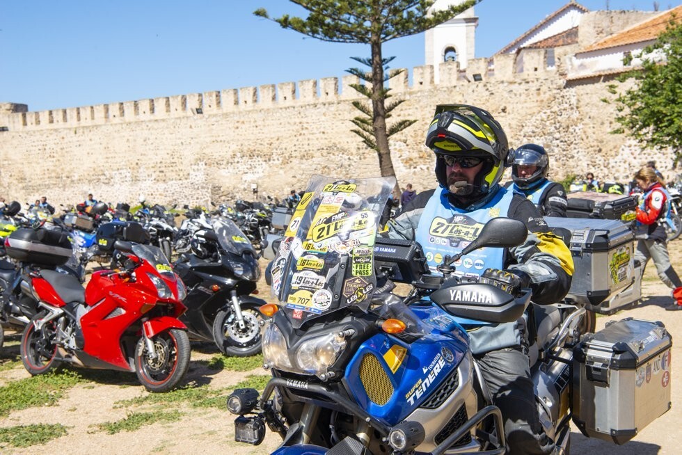 Portugal de L&eacute;s a L&eacute;s - mototurista