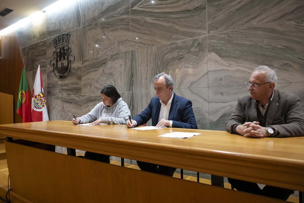 20231204_assinatura protocolos CMS e Gin&aacute;sio Clube de Sines