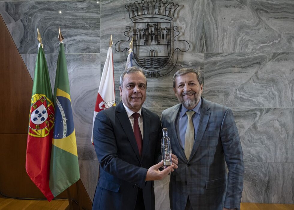 Gemina&ccedil;&atilde;o Sines Fortaleza - troca de lembran&ccedil;as 2