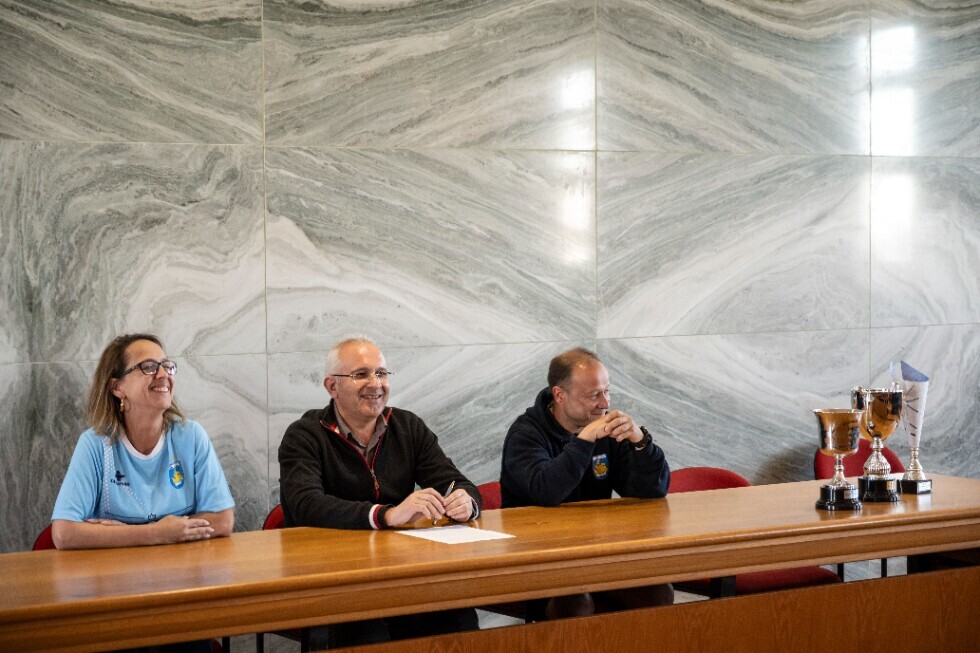 2024050121_rece&ccedil;&atilde;o ao gin&aacute;sio clube de sines_Futebol (8)_resized